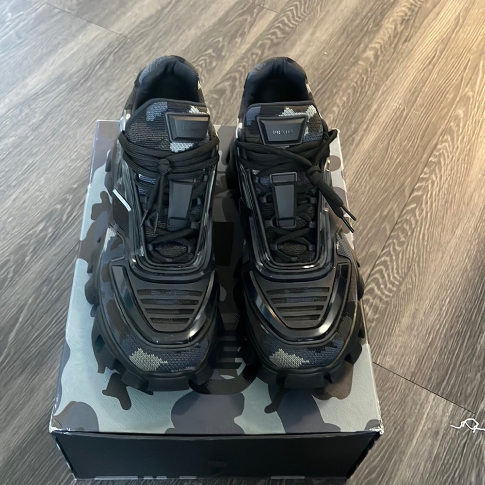 Worn once Camo prada cloudburst sneaker